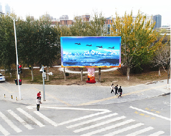 三都户外大屏广告投放要点。